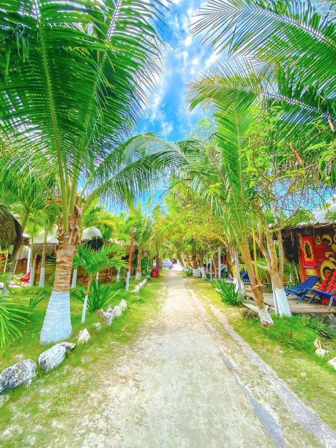 Eco Cabanas Bluekay Hotel Mahahual Bagian luar foto