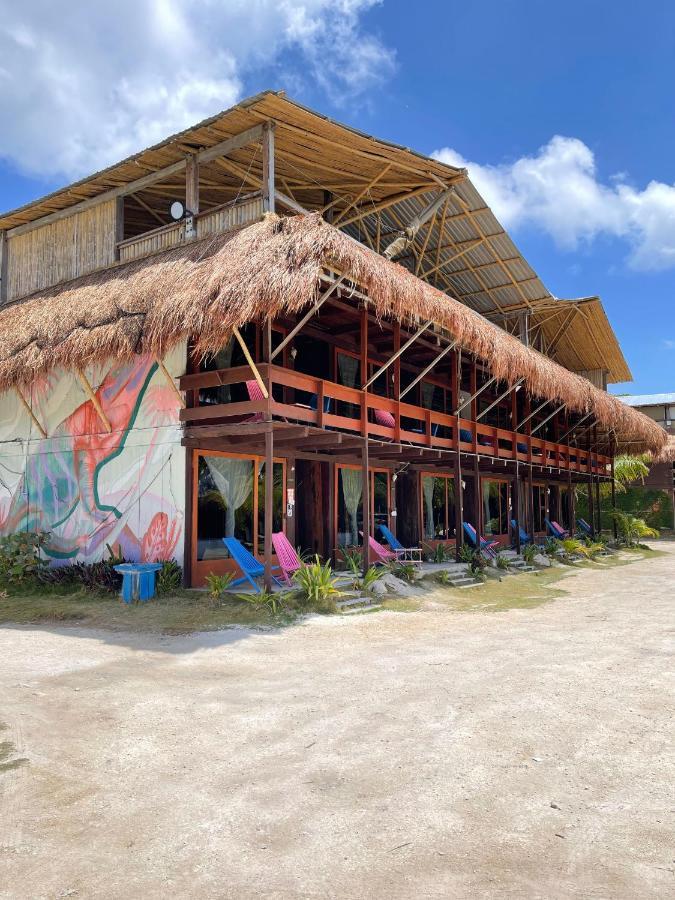 Eco Cabanas Bluekay Hotel Mahahual Bagian luar foto