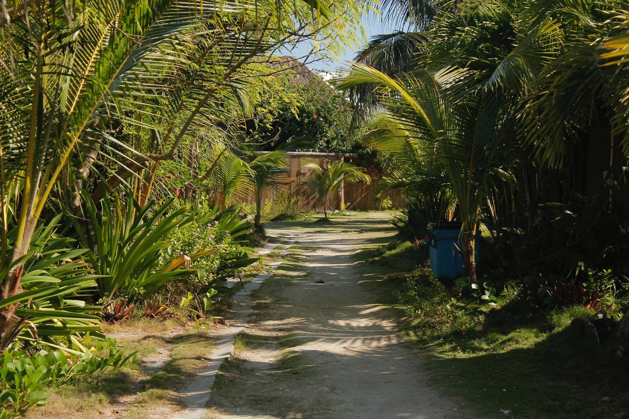 Eco Cabanas Bluekay Hotel Mahahual Bagian luar foto